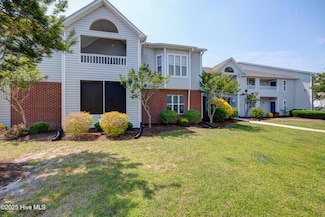 4112 Breezewood Dr Unit 101, Wilmington, NC 28412