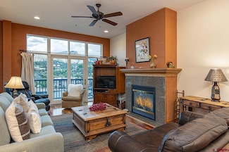 1099 Main Ave Unit 410, Durango, CO 81301