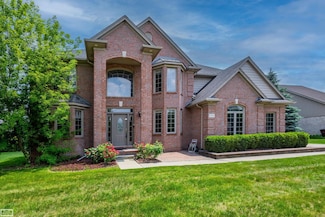 47584 Rail Dr Unit 68, Shelby Township, MI 48315