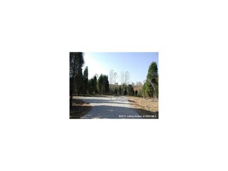8 Evergreen Dr, English, IN 47118