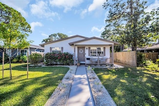 218 49th Ave N, Saint Petersburg, FL 33703