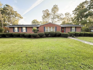 303 S Cherry St, Hamburg, AR 71646