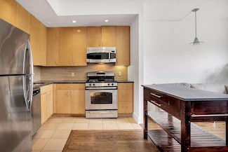 362 St Nicholas Ave Unit 9A, New York, NY 10027