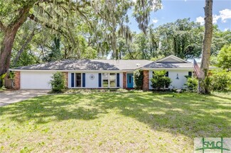 111 Chatsworth Rd, Savannah, GA 31410