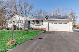212 Main St, Spotswood, NJ 08884