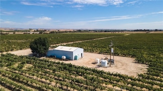 1600 Adobe Rd, Paso Robles, CA 93446