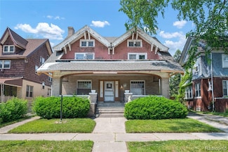 69 Massachusetts St, Highland Park, MI 48203
