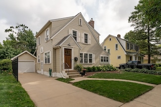1225 1st St NW, Rochester, MN 55901