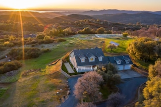 2661 Mountain Oak Ln, Rescue, CA 95672