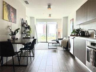 1600 SW 1st Ave Unit 813, Miami, FL 33129