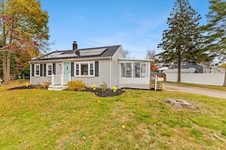 33 Green St, Abington, MA 02351