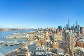 635 W 42nd St Unit 37D, New York, NY 10036