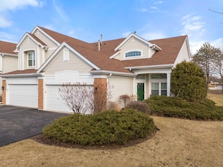 30206 Fowler Cir, Warrenville, IL 60555