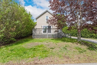 1241 Riverside Ave, Somerset, MA 02726