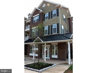 3890 Ashland Dr, Harleysville, PA 19438