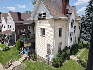 5727 Rural St Unit 2, Pittsburgh, PA 15206