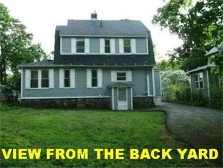 49 Midland St, Worcester, MA 01602