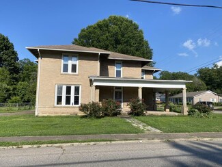 784 Stonewall St N, Mc Kenzie, TN 38201
