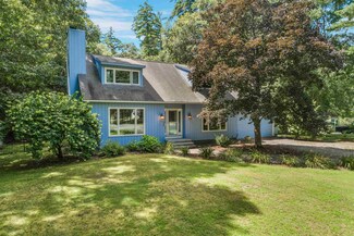 122 Bedford Rd, Merrimack, NH 03054