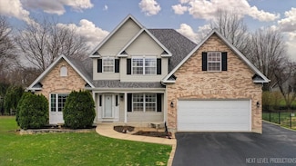 524 Ellen Ln, Batavia, IL 60510
