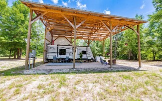 20237 31st Rd, Wellborn, FL 32094