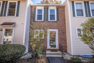19 Shelburne Rd, MerriMacK, NH 03054