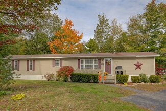 44 Castle Dr, Conway, NH 03818