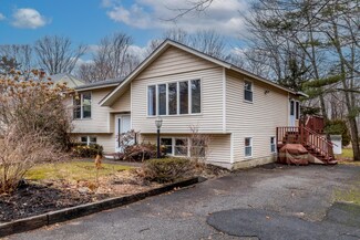 9 Smith Ave, Old Orchard Beach, ME 04064