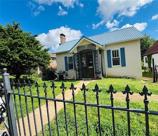 732 W Maud St, Poplar Bluff, MO 63901