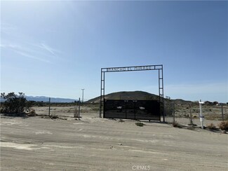 18952 Silver Rock Rd, El Mirage, CA 92301