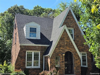 16924 Chandler Park Dr, Detroit, MI 48224