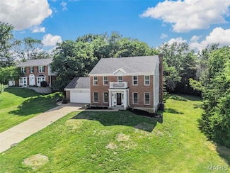 145 White Tree Ln, Ballwin, MO 63011