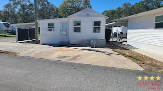 26 Holiday Dr, Bunnell, FL 32110