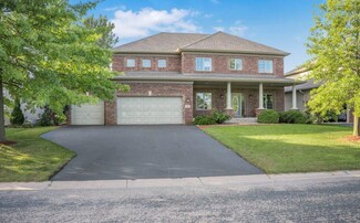 2638 Alamo Cir NE, Minneapolis, MN 55449