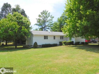 205 E Russell St, Jefferson, IA 50129