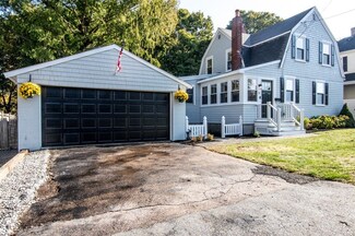 35 Bicknell Rd, North Weymouth, MA 02191