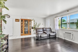 10276 S White Rock Rd, Rancho Cordova, CA 95670