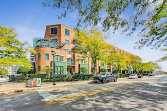 131 W Adelaide St Unit 309, Elmhurst, IL 60126