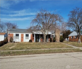 922 Aspen Rd, New Carlisle, OH 45344