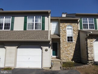 39 Essex Ct, Norristown, PA 19403