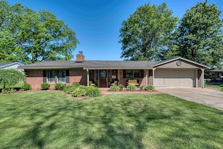 1673 Bruce St, Henderson, KY 42420