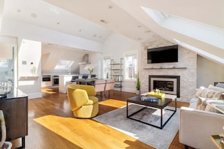 462 Shawmut Ave Unit 2, Boston, MA 02118