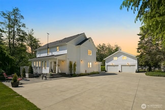 8894 Giles Rd, Blaine, WA 98230