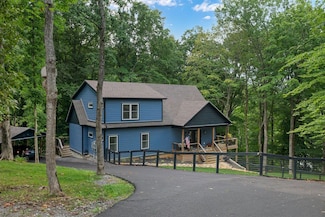 17 Lakeview Dr, Scottsville, KY 42164