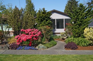 8307 29th Ave NW, Seattle, WA 98117