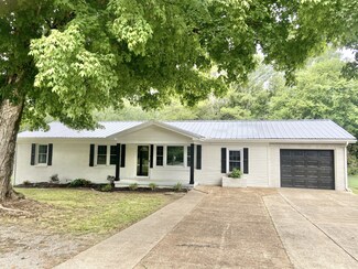 406 S Main St, Saint Joseph, TN 38481