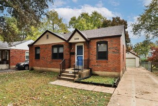 3466 Saint Joachim Ln, Saint Ann, MO 63074
