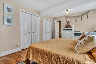 5709 Hollins Rd, Roanoke, VA 24019