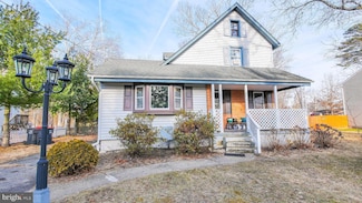 273 W Koch Ave, Egg Harbor City, NJ 08215