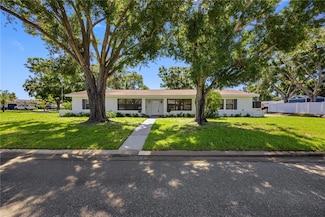 4391 Cherry St NE, Saint Petersburg, FL 33703